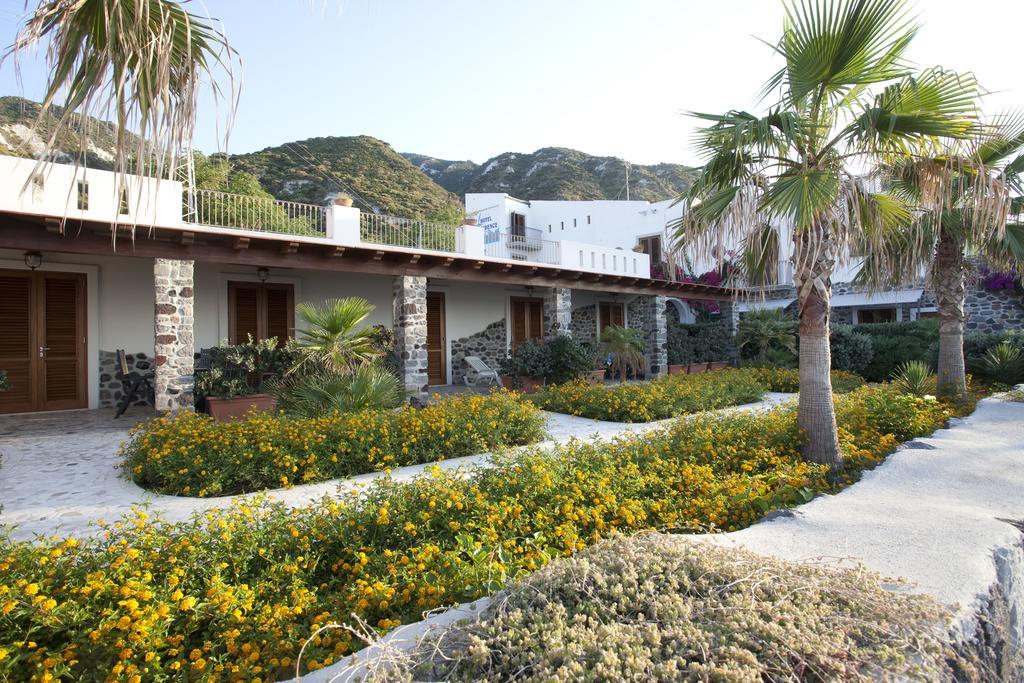 Hotel Residence Acquacalda Lipari  Eksteriør bilde