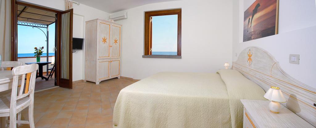 Hotel Residence Acquacalda Lipari  Rom bilde