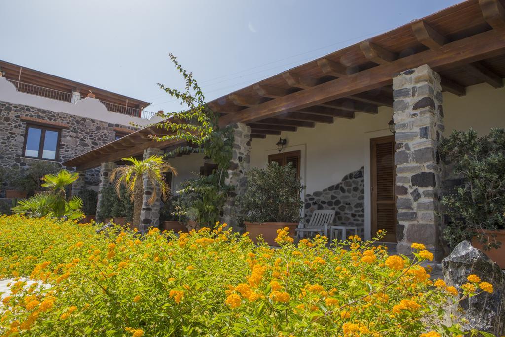 Hotel Residence Acquacalda Lipari  Eksteriør bilde