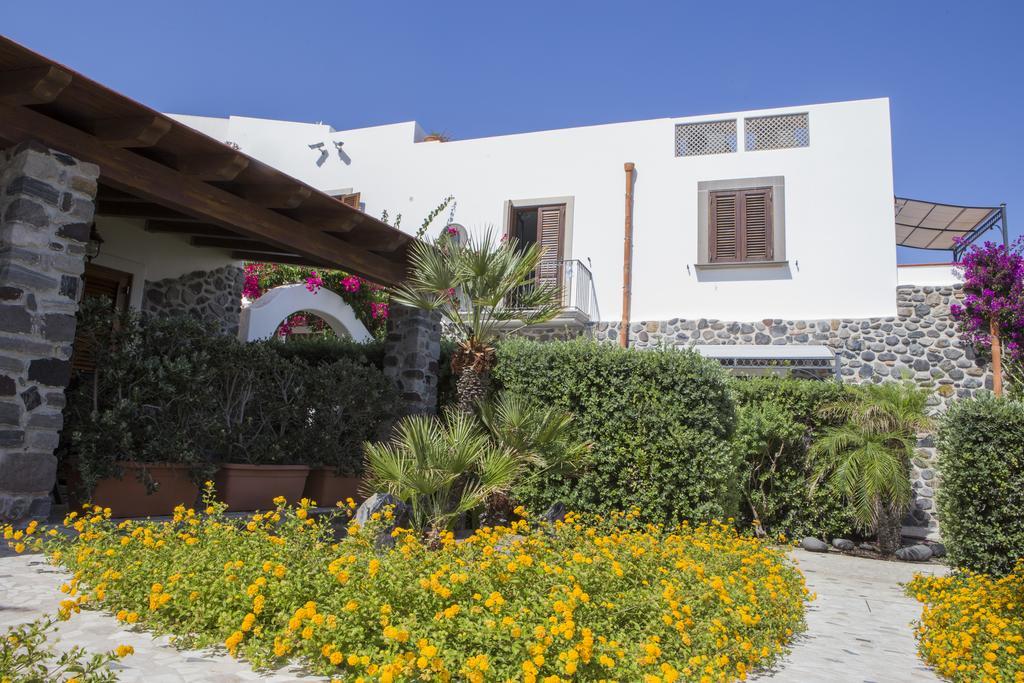 Hotel Residence Acquacalda Lipari  Eksteriør bilde