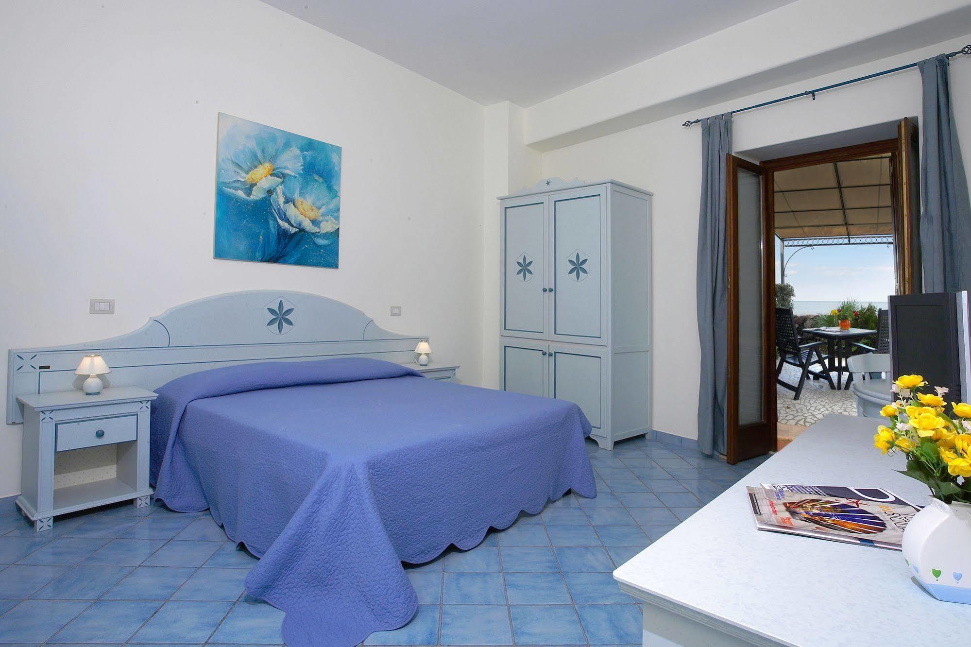 Hotel Residence Acquacalda Lipari  Eksteriør bilde