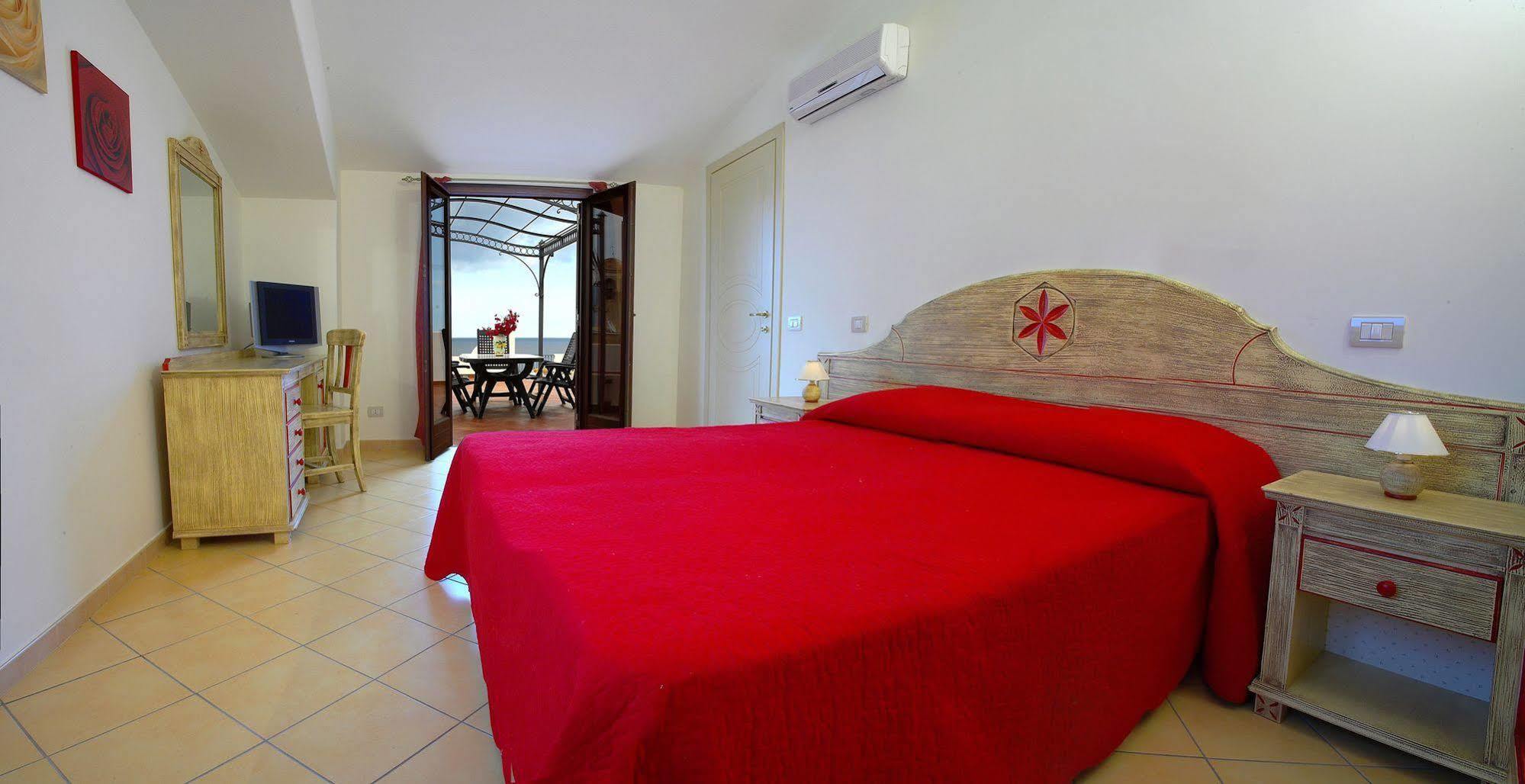 Hotel Residence Acquacalda Lipari  Eksteriør bilde